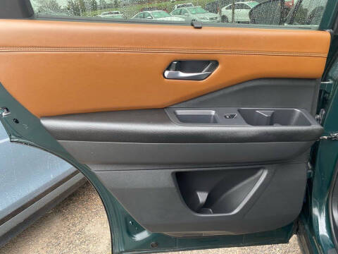 2024 Nissan Pathfinder Platinum