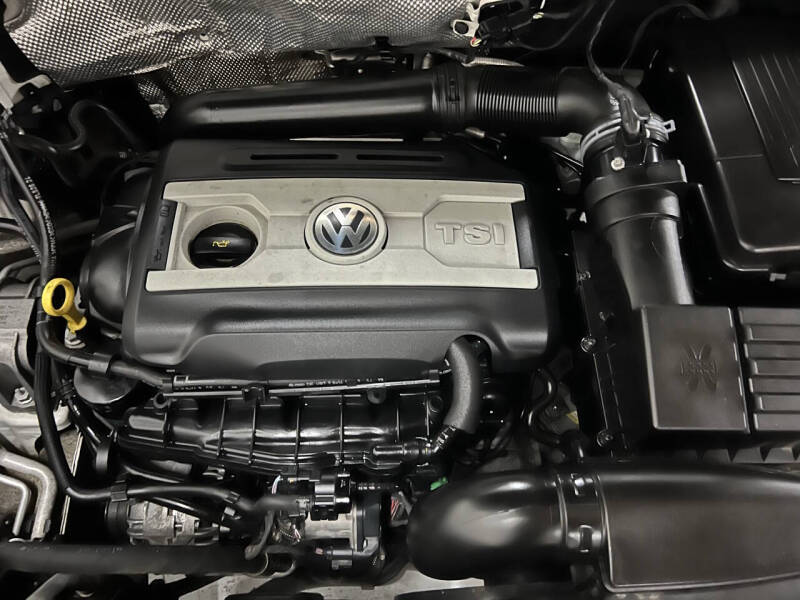 2014 Volkswagen Tiguan SE