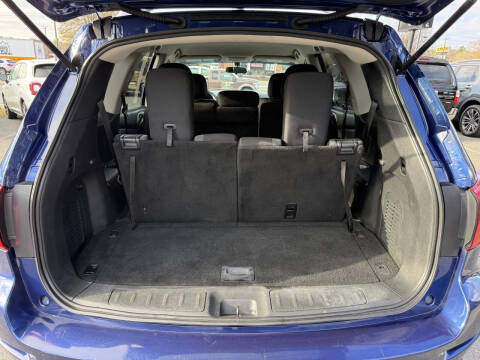 2018 Nissan Pathfinder S