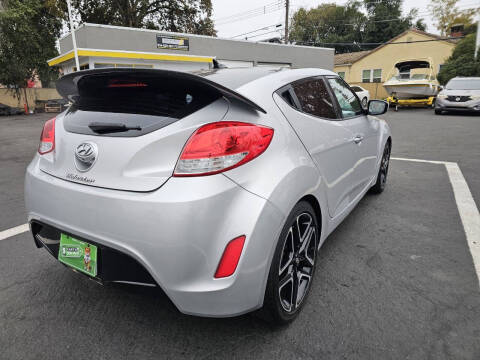 2017 Hyundai Veloster Value Edition