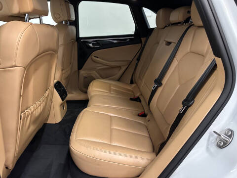 2018 Porsche Macan S