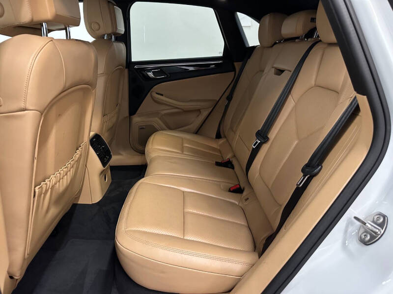 2018 Porsche Macan S