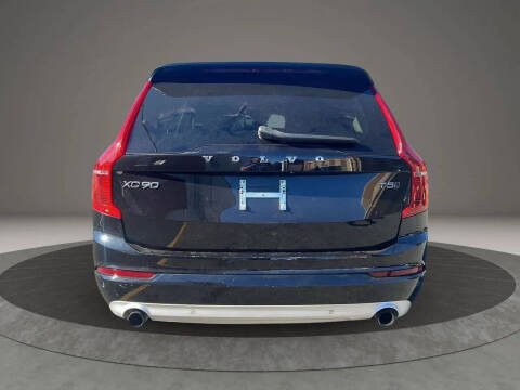 2019 Volvo XC90 T5 Momentum