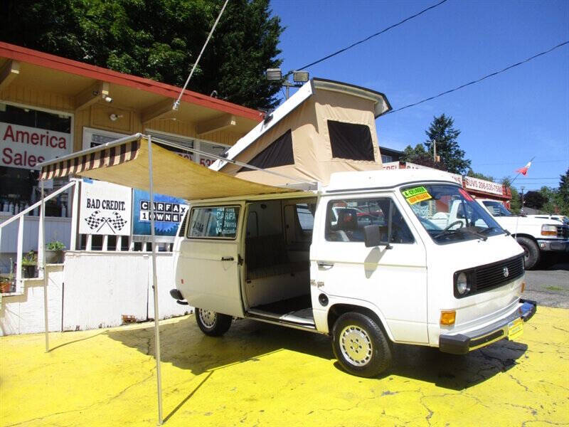 1982 Volkswagen Vanagon Camper