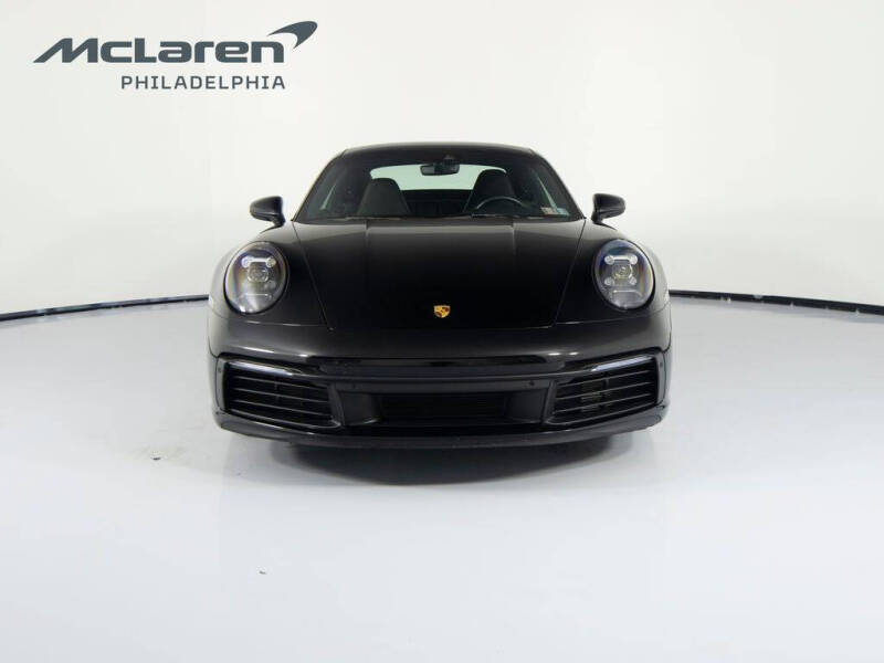 2020 Porsche 911 Carrera