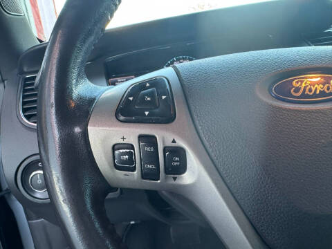 2014 Ford Taurus SEL