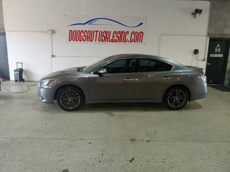 2014 Nissan Maxima for sale at DOUG'S AUTO SALES INC in Pleasant View TN