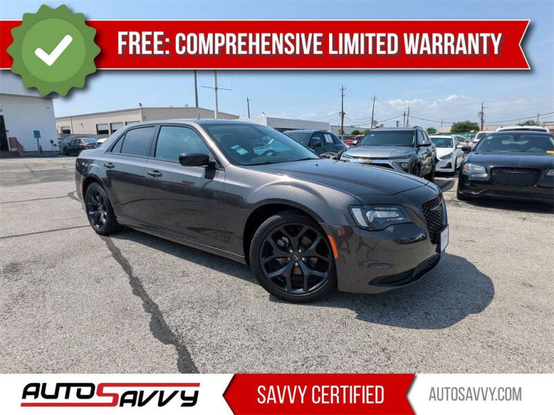 2021 Chrysler 300 Touring