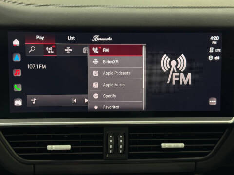 2022 Porsche Cayenne Turbo S E-Hybrid Coupe