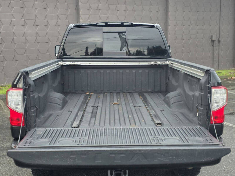 2018 Nissan Titan XD SL