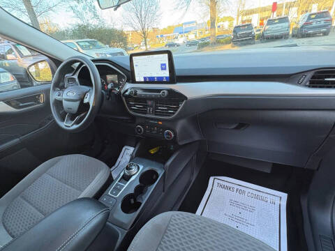2022 Ford Escape SE