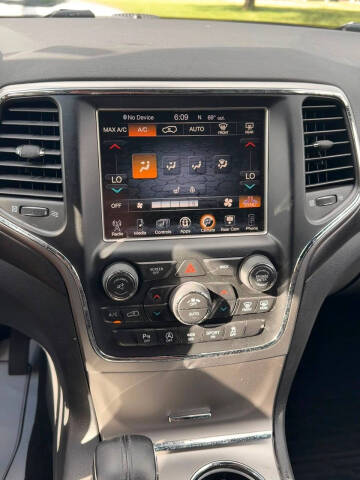 2017 Jeep Grand Cherokee Altitude