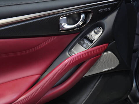 2019 Infiniti Q60 Red Sport 400