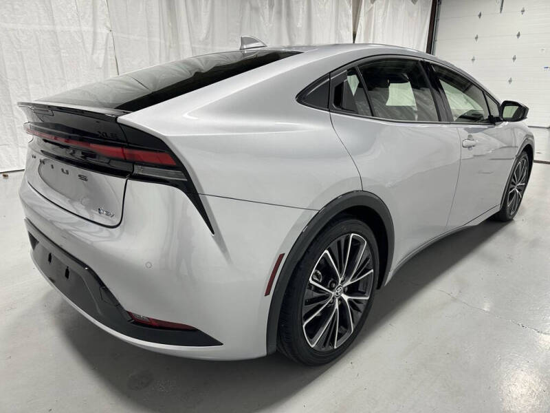 2025 Toyota Prius XLE