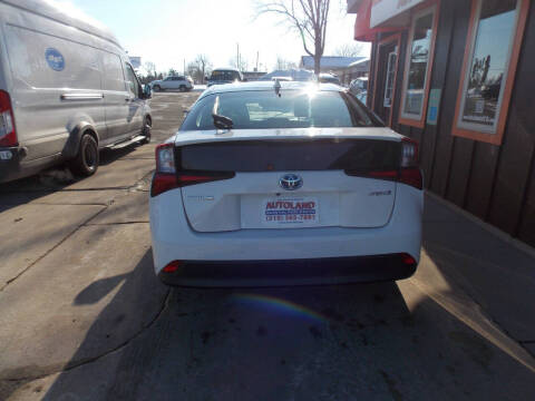 2021 Toyota Prius LE