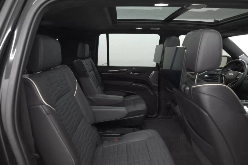 2021 Cadillac Escalade ESV Sport Platinum