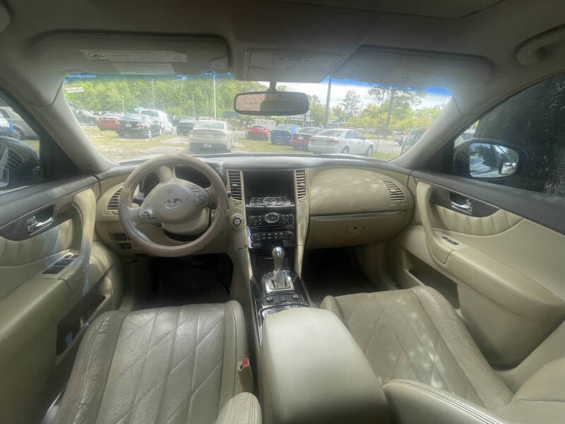 2011 Infiniti FX35