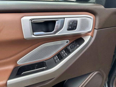 2022 Ford Explorer King Ranch