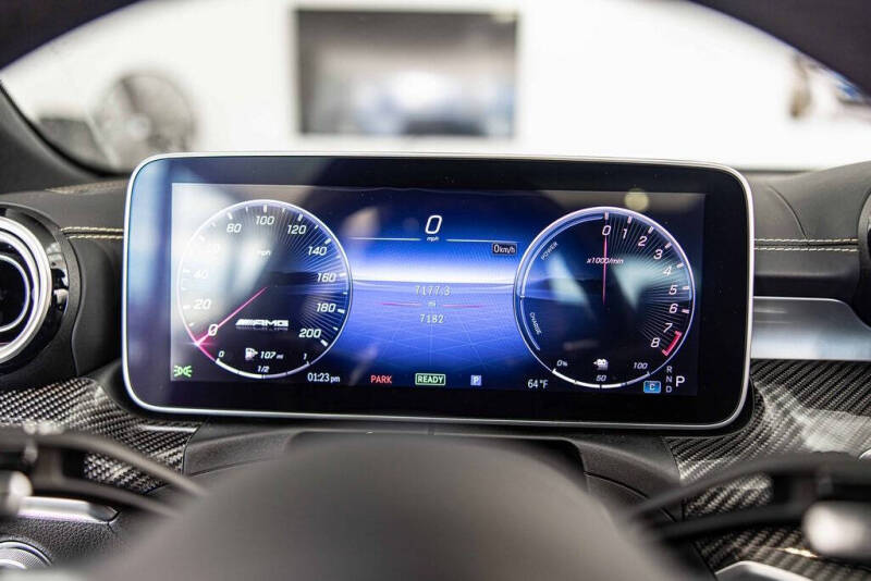 2024 Mercedes-Benz C-Class AMG C 63 S E Performance