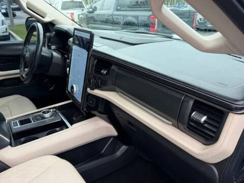 2023 Ford Expedition Platinum