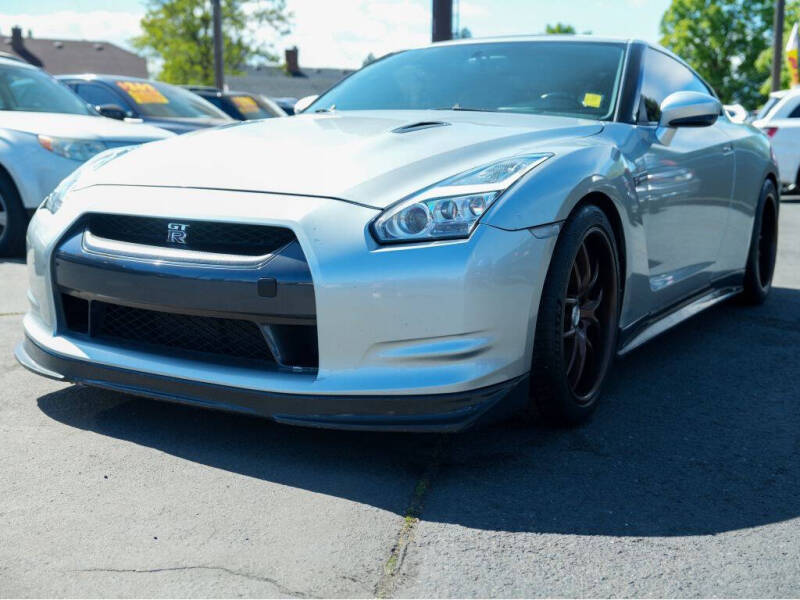 2009 Nissan GT-R Premium