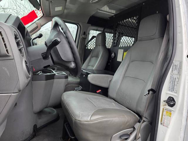 2012 Ford E-Series E-150
