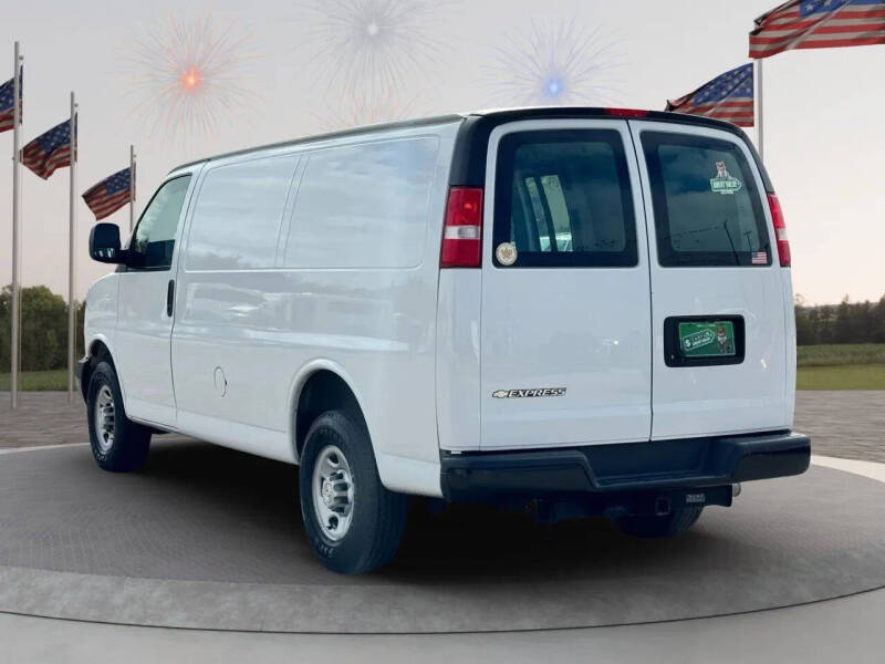 2020 Chevrolet Express 2500