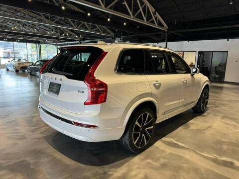 2023 Volvo XC90 B6 Plus Bright Theme 6P