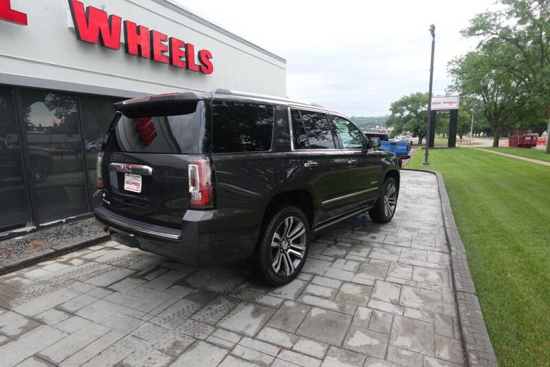 2017 GMC Yukon Denali