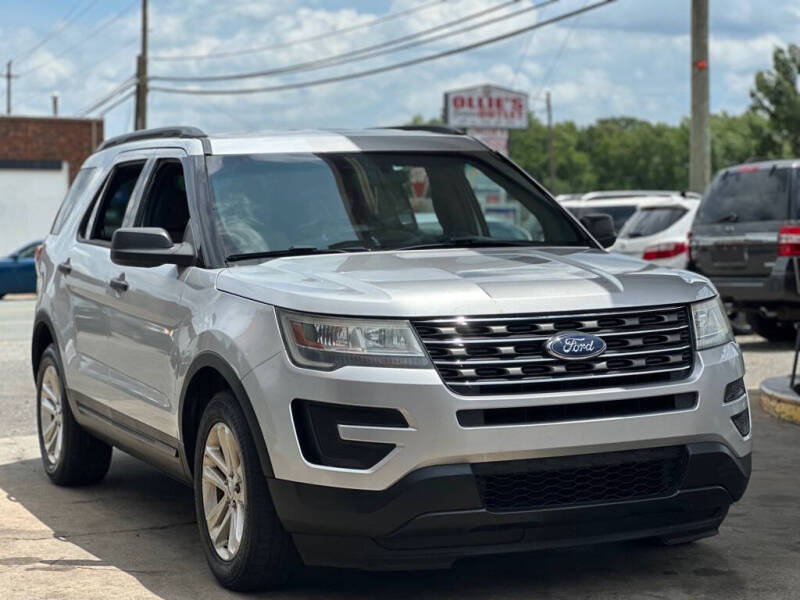 2016 Ford Explorer