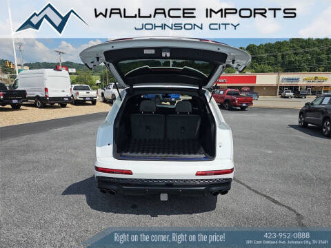 2025 Audi SQ7 4.0T quattro Premium Plus