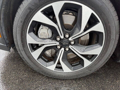 2024 Ford Mustang Mach-E Select