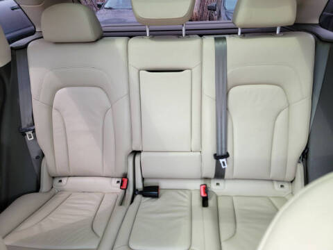 2013 Audi Q5 2.0T quattro Premium