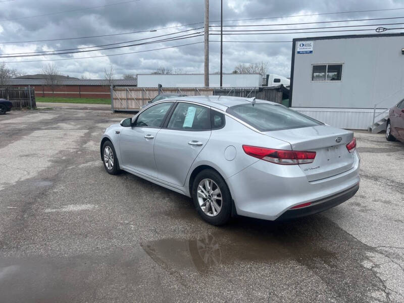 2017 Kia Optima LX