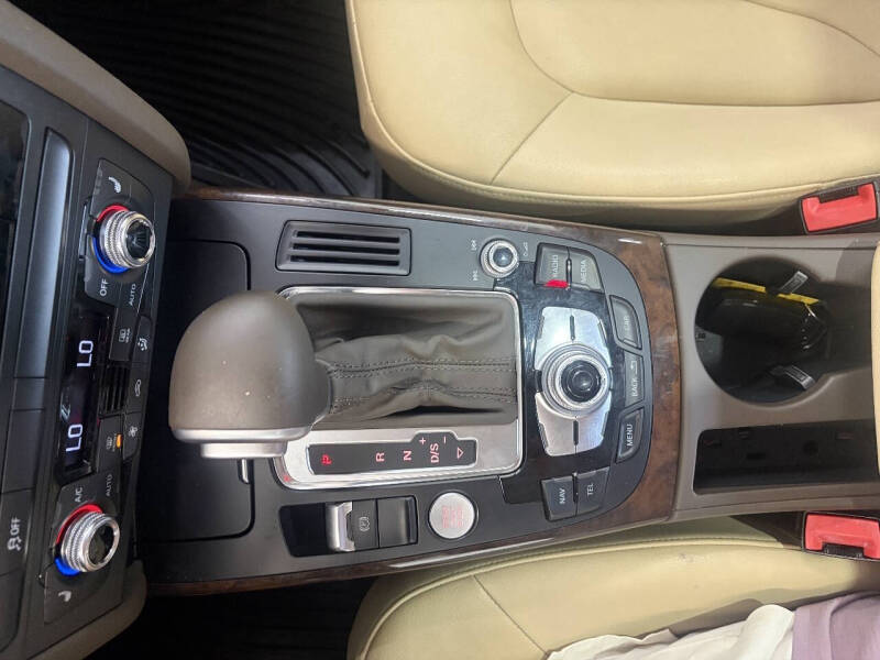 2016 Audi A4 2.0T quattro Premium Plus