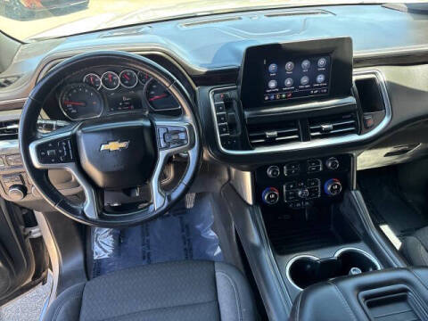 2022 Chevrolet Suburban LS