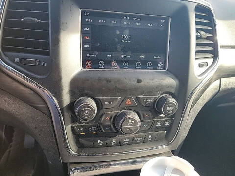 2020 Jeep Grand Cherokee Laredo E