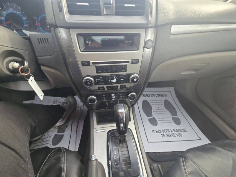 2011 Ford Fusion SEL