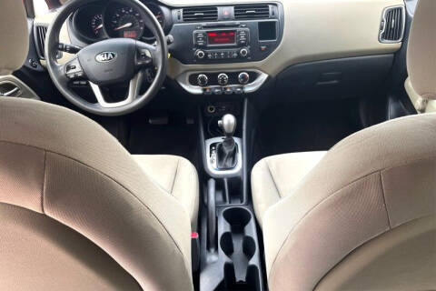 2015 Kia Rio