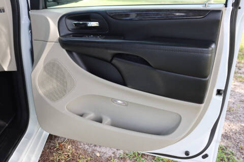 2019 Dodge Grand Caravan SE Plus