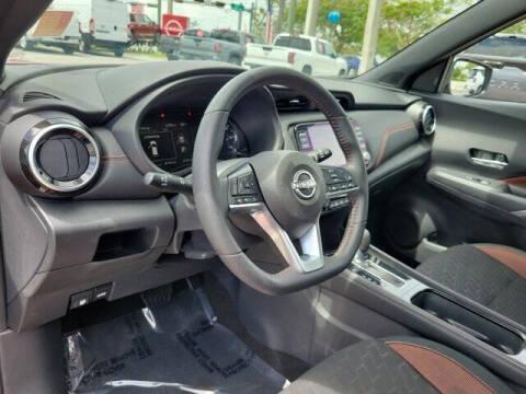 2024 Nissan Kicks SR