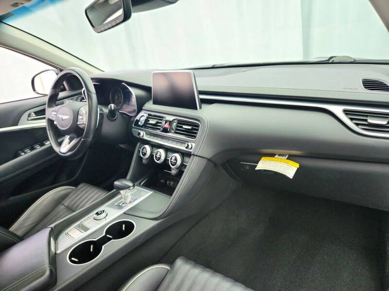 2020 Genesis G70