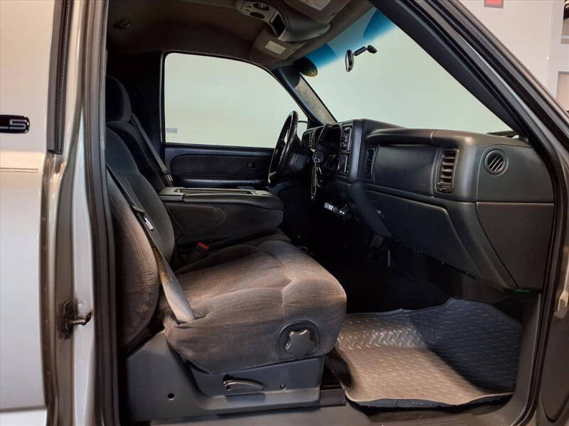 2002 Chevrolet Silverado 3500 LS