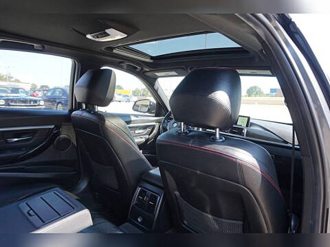 2018 BMW 3 Series 330i