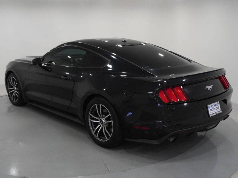 2017 Ford Mustang EcoBoost Premium