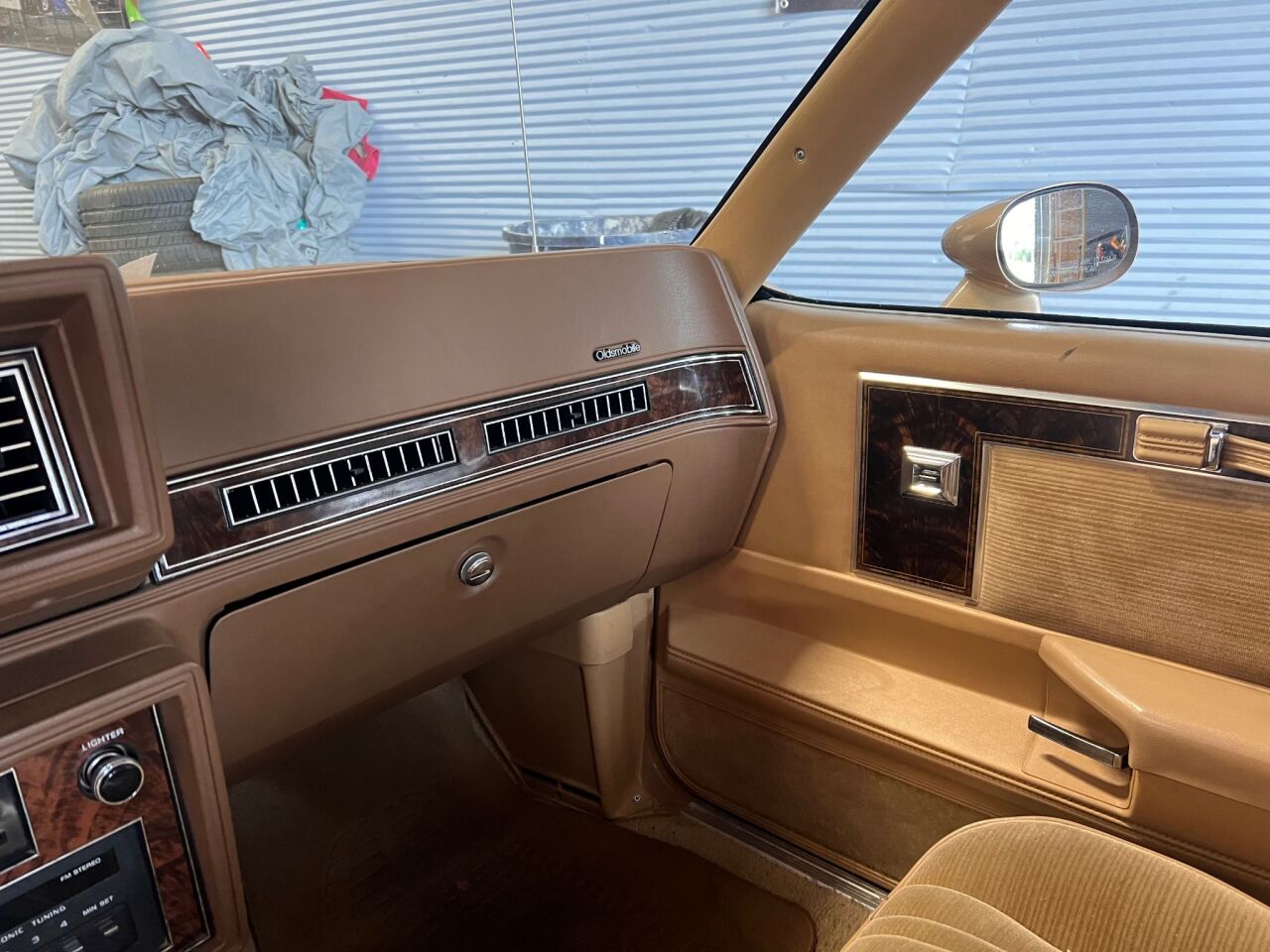 1985 Oldsmobile Cutlass Supreme 11