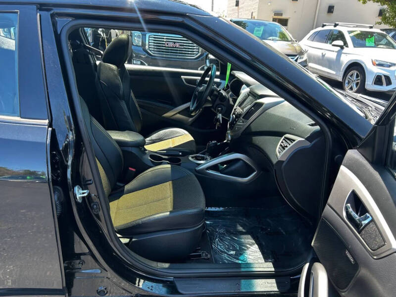 2016 Hyundai Veloster