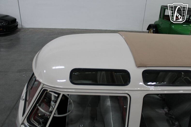 1961 Volkswagen Bus