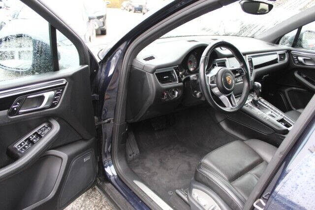 2017 Porsche Macan S