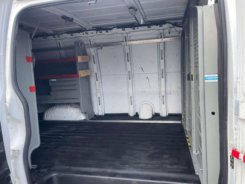 2020 Chevrolet Express 2500